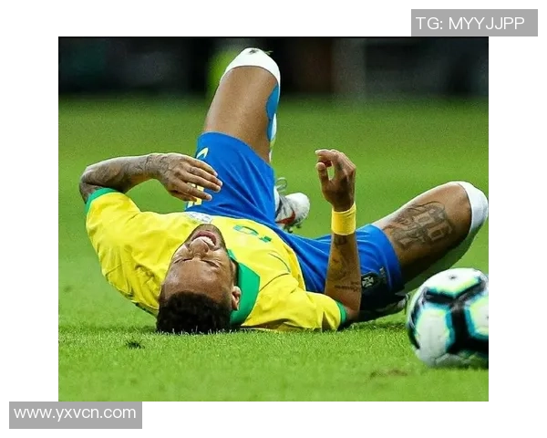 脚踝伤痛困扰下的足球球星们如何克服挑战重返赛场